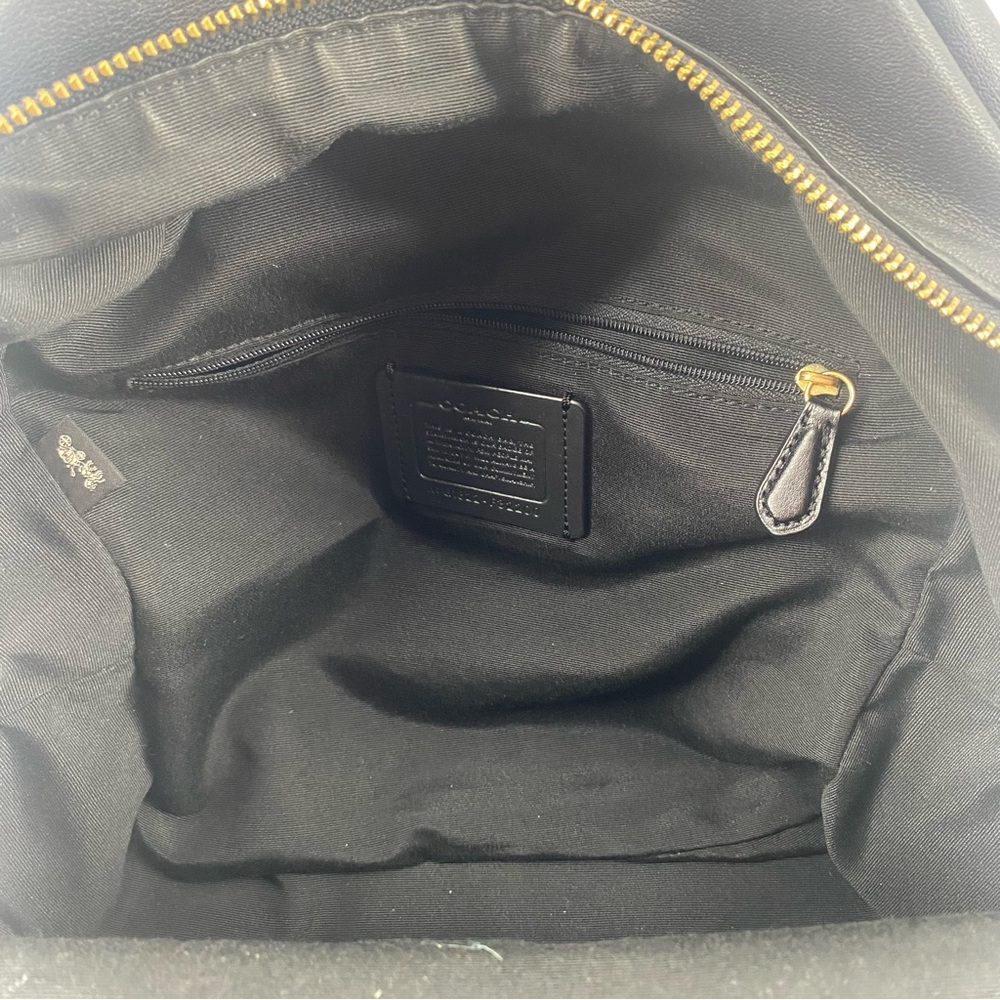 Coach Medium Charlie Backpack Signature Canvas - Picture 6 of 16
